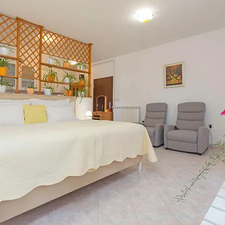 Apartman Oliva