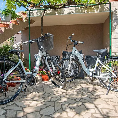 Apartamento Oliva Pula